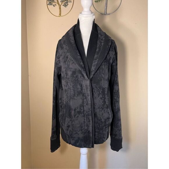 Lululemon To Class Sea Bed Black Deep Coal / Black Button Front Jacket Size 8 - Picture 6 of 8